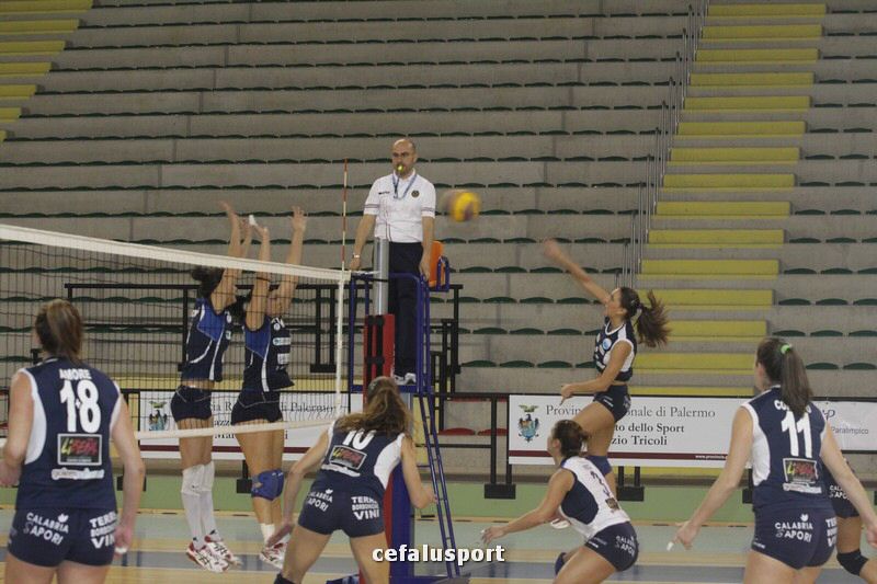 111120 sport2 645_tn.jpg